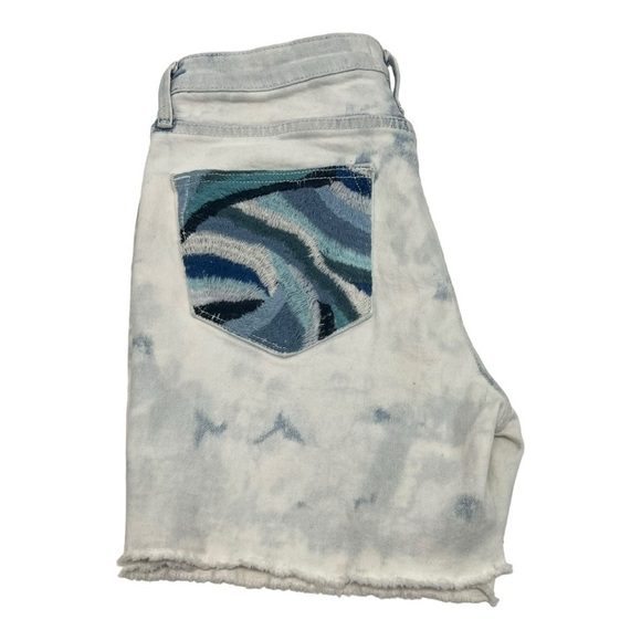 Driftwood NWT Lulu Light Wash Embroidered Cut Off 5" Denim Shorts Women’s 27 - Picture 4 of 10